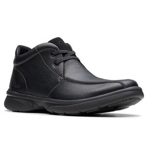 CLARKS Bradley Up Boot in black tumbled leather Size 9 A22